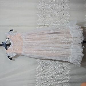 Trish Scully Lace & Tulle Girls Dress size 10